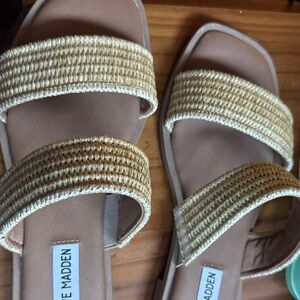 Steve Madden Beige Woven Strap Sandals, size 7 medium